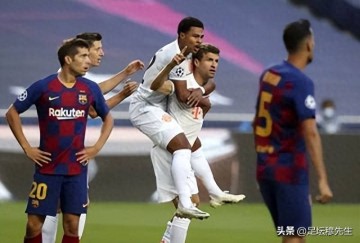 欧冠历史上,拜仁多次打击巴萨,但最大的一次打击,并非大比分