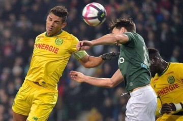 法甲焦点战:斯特拉斯堡主场求胜,图卢兹客场逆袭