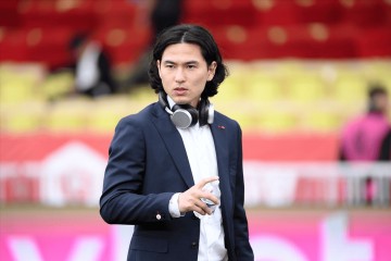 3-0，30岁日本球星闪耀欧洲：惊艳破门，助法甲第3掀翻法甲第2