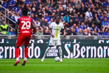 豪门悲喜夜：阿森纳1-1七轮两胜 拜仁2-2多特 国米3-1近12场不败