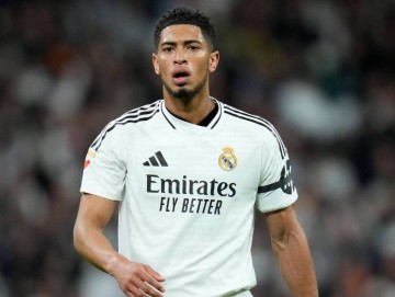 33球追平C罗，再进5球独享皇马第一人，姆巴佩距金球奖还有多远？