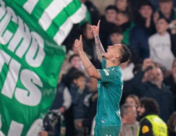 涨价了!冬窗2000万违约金被拒绝,曝曼联为安东尼标价5000万英镑